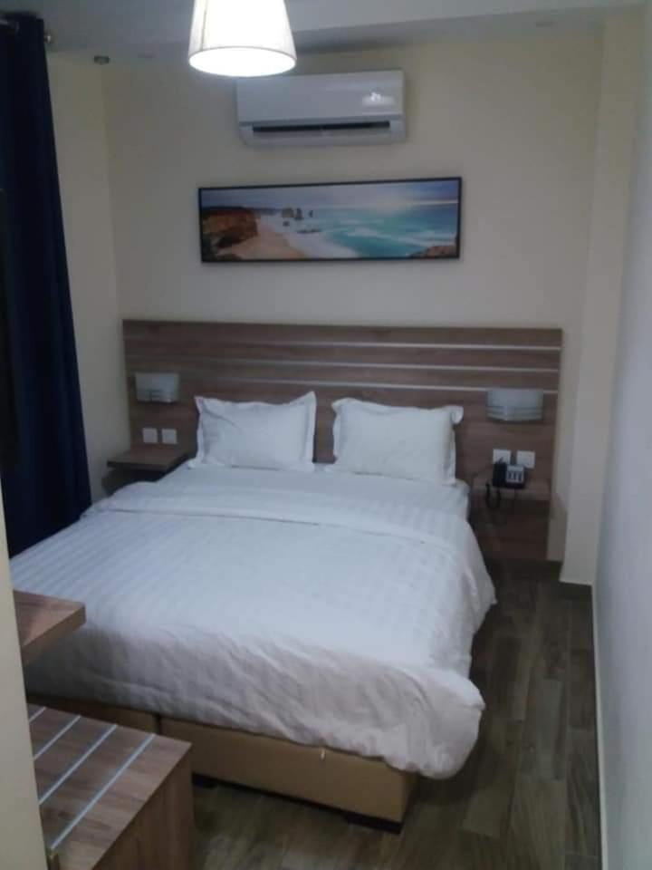 La Riva Hotel 아카바 외부 사진
